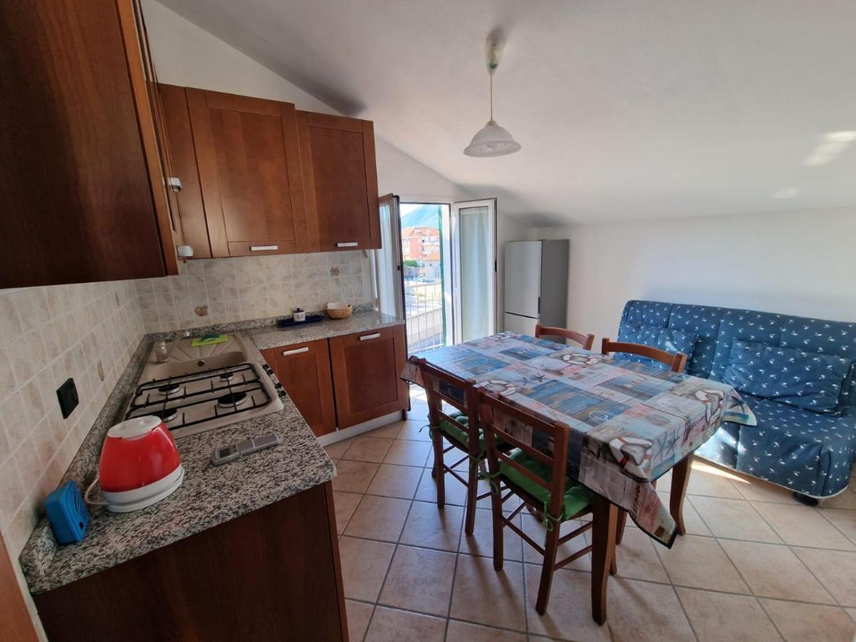 Palm House Apartment Albenga Ngoại thất bức ảnh